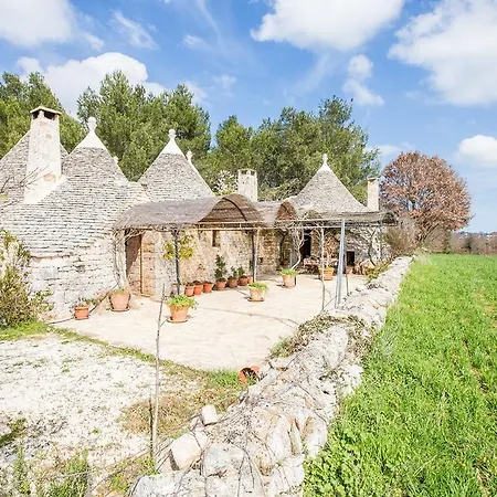 Trulli Figazzano * Cisternino