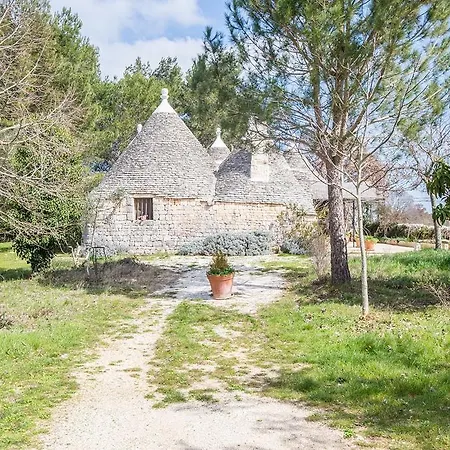 Trulli Figazzano Cisternino